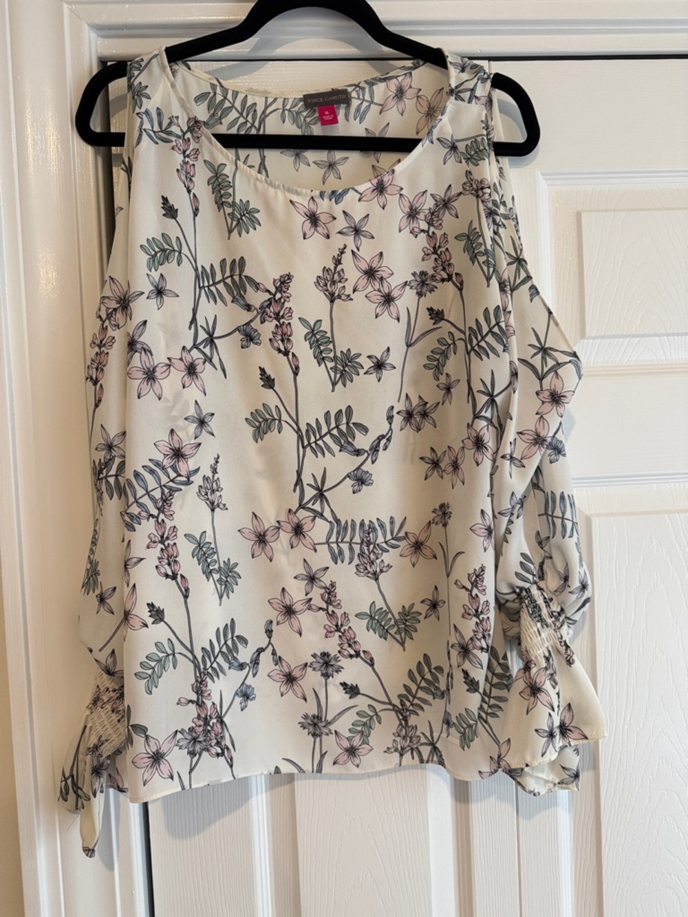 Vince Camuto Cream Floral Cold-Shoulder Blouse with Pink & Green Motif
